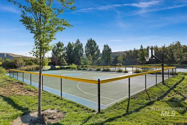 $960,000 | 20530 North Shepherds Pie Way, Boise, ID 83714