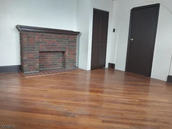 $1,900 | 59-65 Grand Avenue, Unit 2L, Newark, NJ 07106