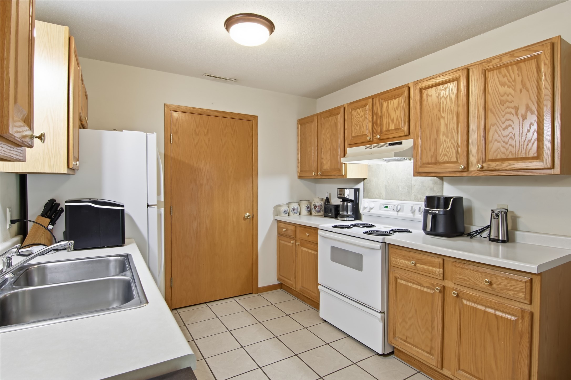 1203-1205 West Center Street Chetek, WI 54728 - Photo 9 of 27