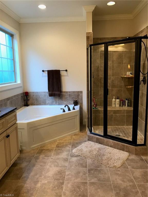 2235 Renaissance Lane High Point, NC 27262 - Photo 17 of 29 Master Bath suite. Tile floors ALL on Main level