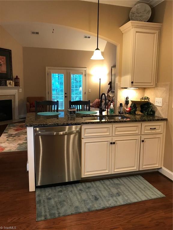 2235 Renaissance Lane High Point, NC 27262 - Photo 6 of 29 Kitchen View/Granite tops ALL Stainless look appliances remain