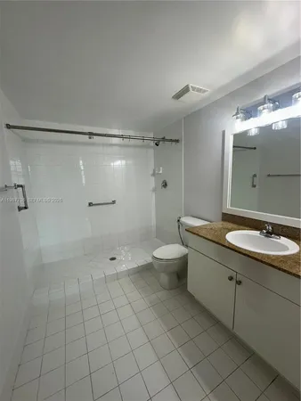 $2,700 | 117 Northwest 42nd Avenue, Unit 1405, Miami, FL 33126