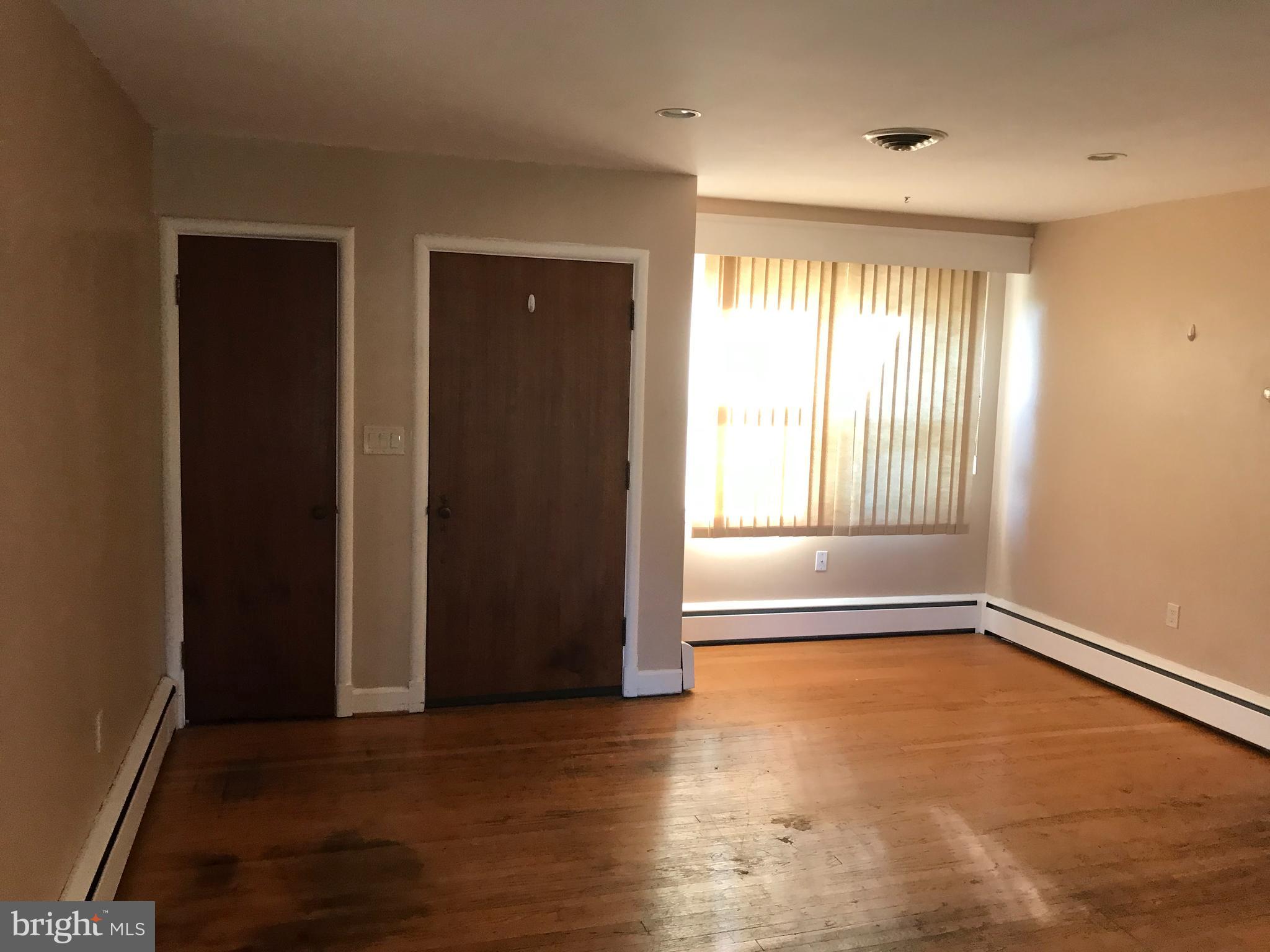 25326 Woodfield Road Damascus, MD 20872 - Photo 16 of 31 Gallery Image 16