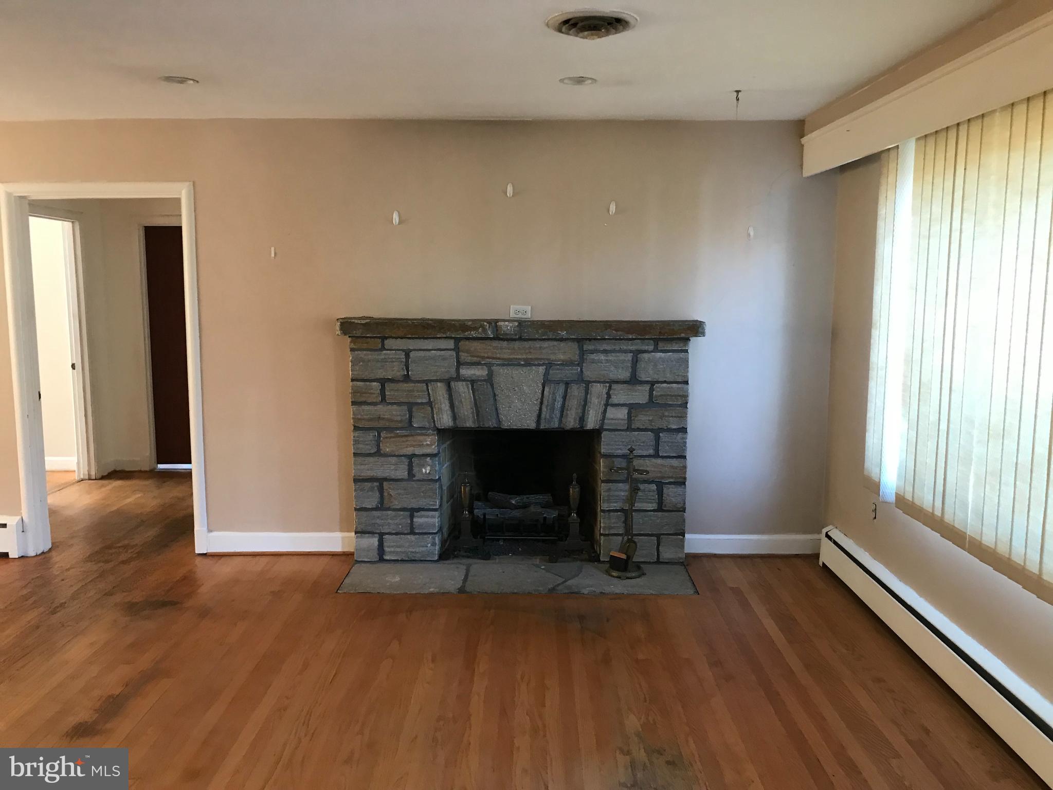 25326 Woodfield Road Damascus, MD 20872 - Photo 17 of 31 Gallery Image 17