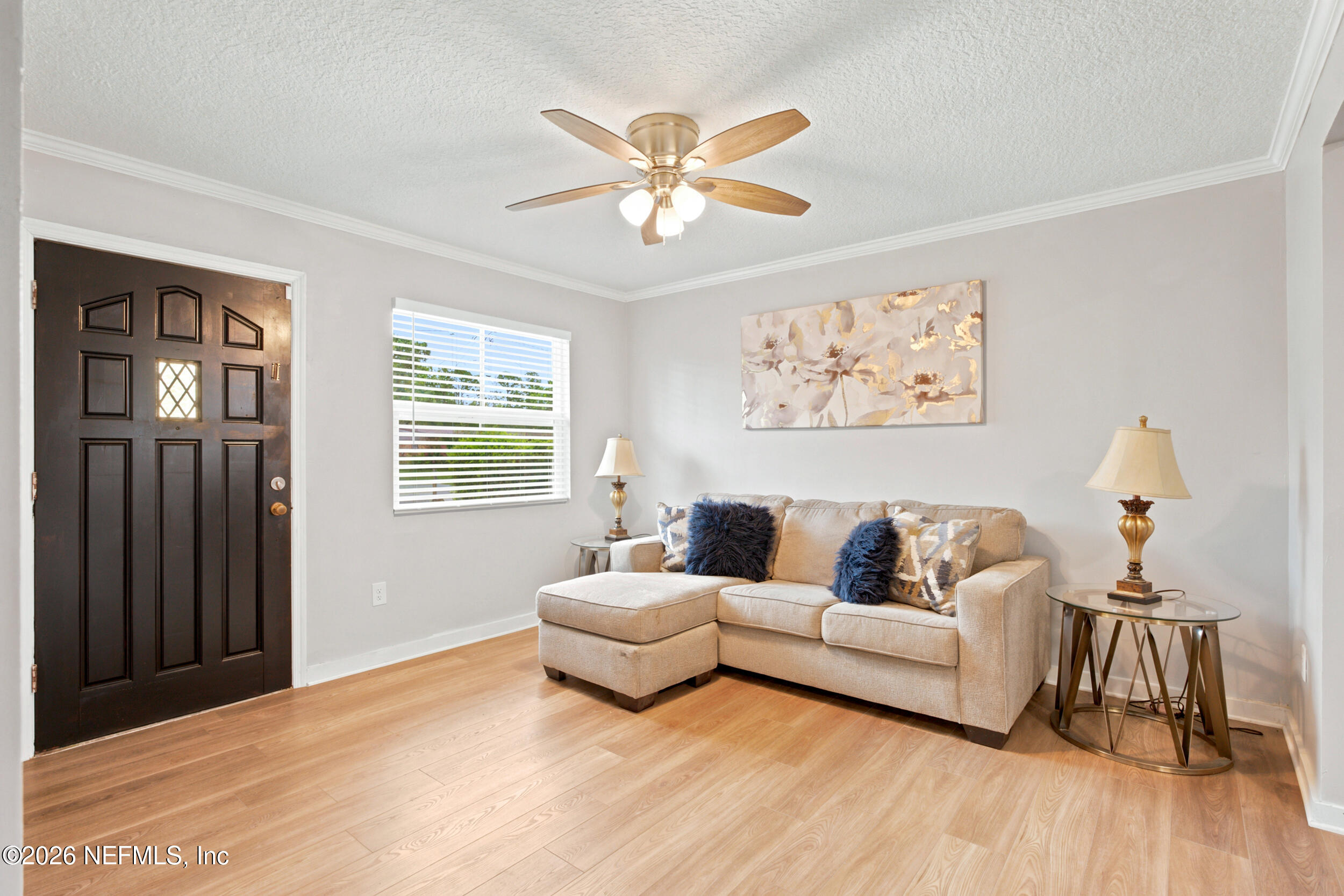 5032 Foxboro Road Jacksonville, FL 32208 - Photo 3 of 38 LIVING ROOM