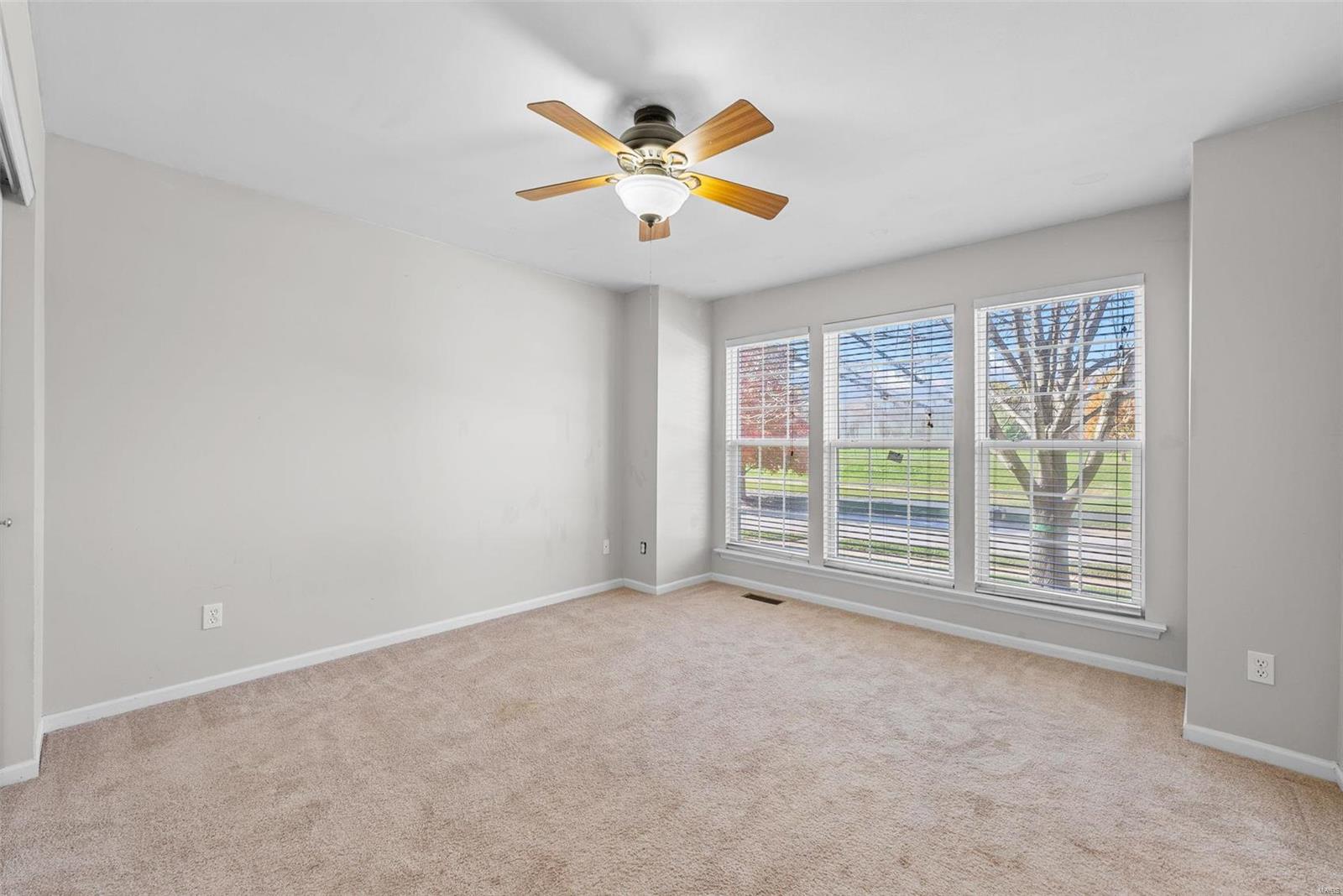 476 Coachgate Court Ballwin, MO 63021 - Photo 15 of 31