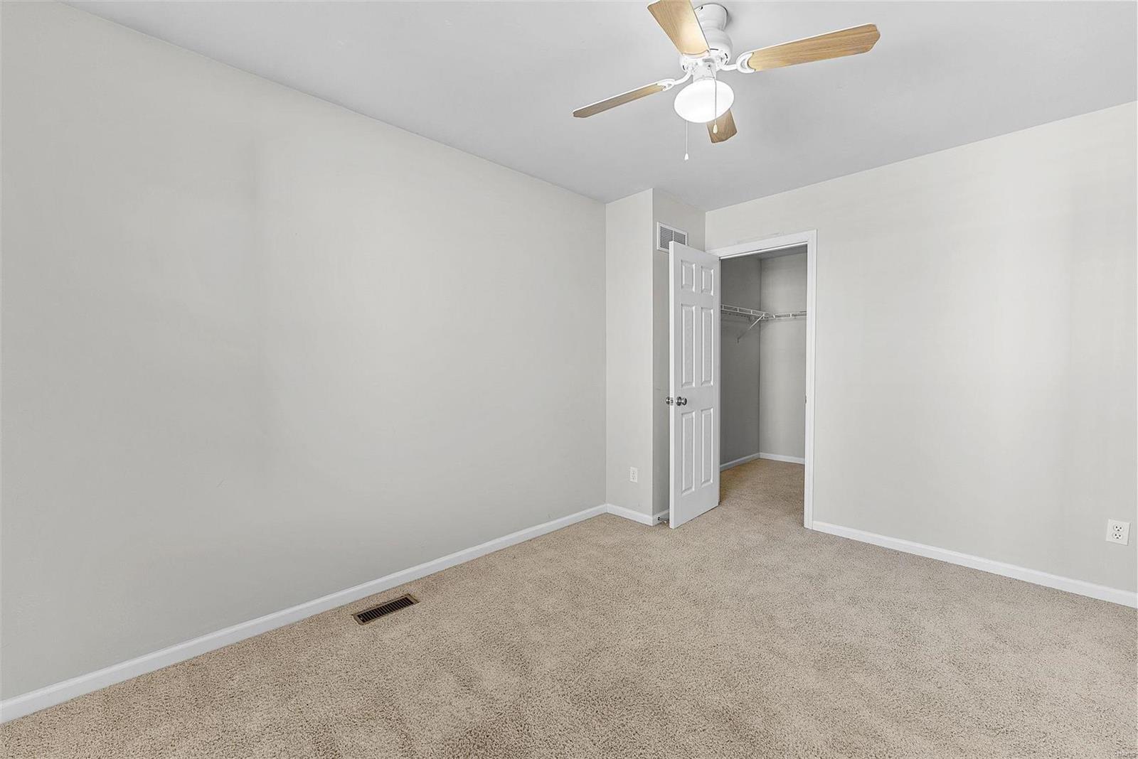 476 Coachgate Court Ballwin, MO 63021 - Photo 22 of 31