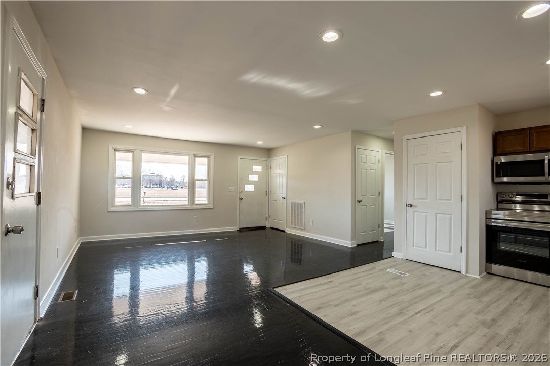 226 Odell Road Spring Lake, NC 28390 - Photo 4 of 14