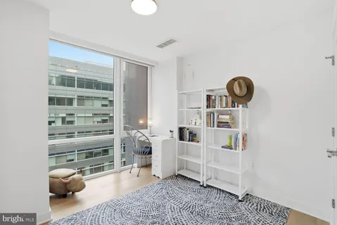$850,000 | 37 L Street Southeast, Unit 902, Washington, DC 20003