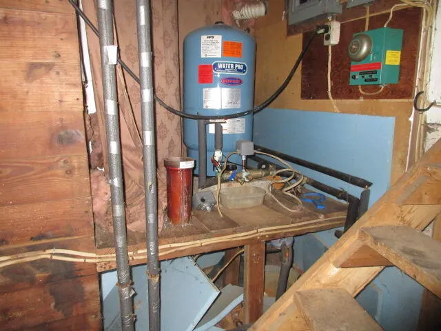 $93,500 | 1 East Pittston Road, Pittston, ME 04345