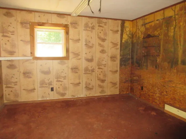 $93,500 | 1 East Pittston Road, Pittston, ME 04345