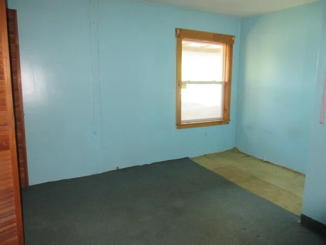 $93,500 | 1 East Pittston Road, Pittston, ME 04345