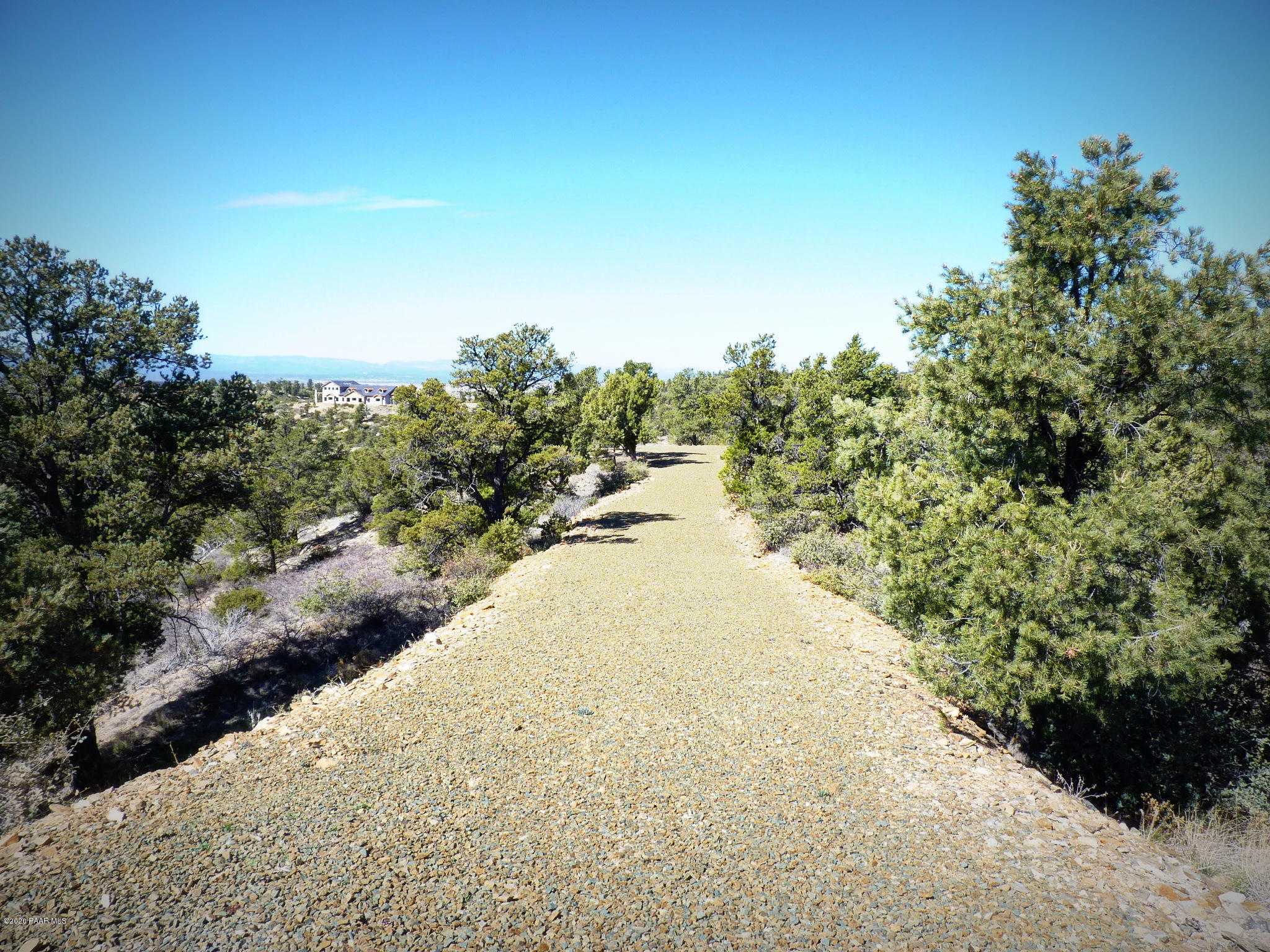 12885 Spiral Dancer Trail Prescott, AZ 86305 - Photo 2 of 36 Driveway