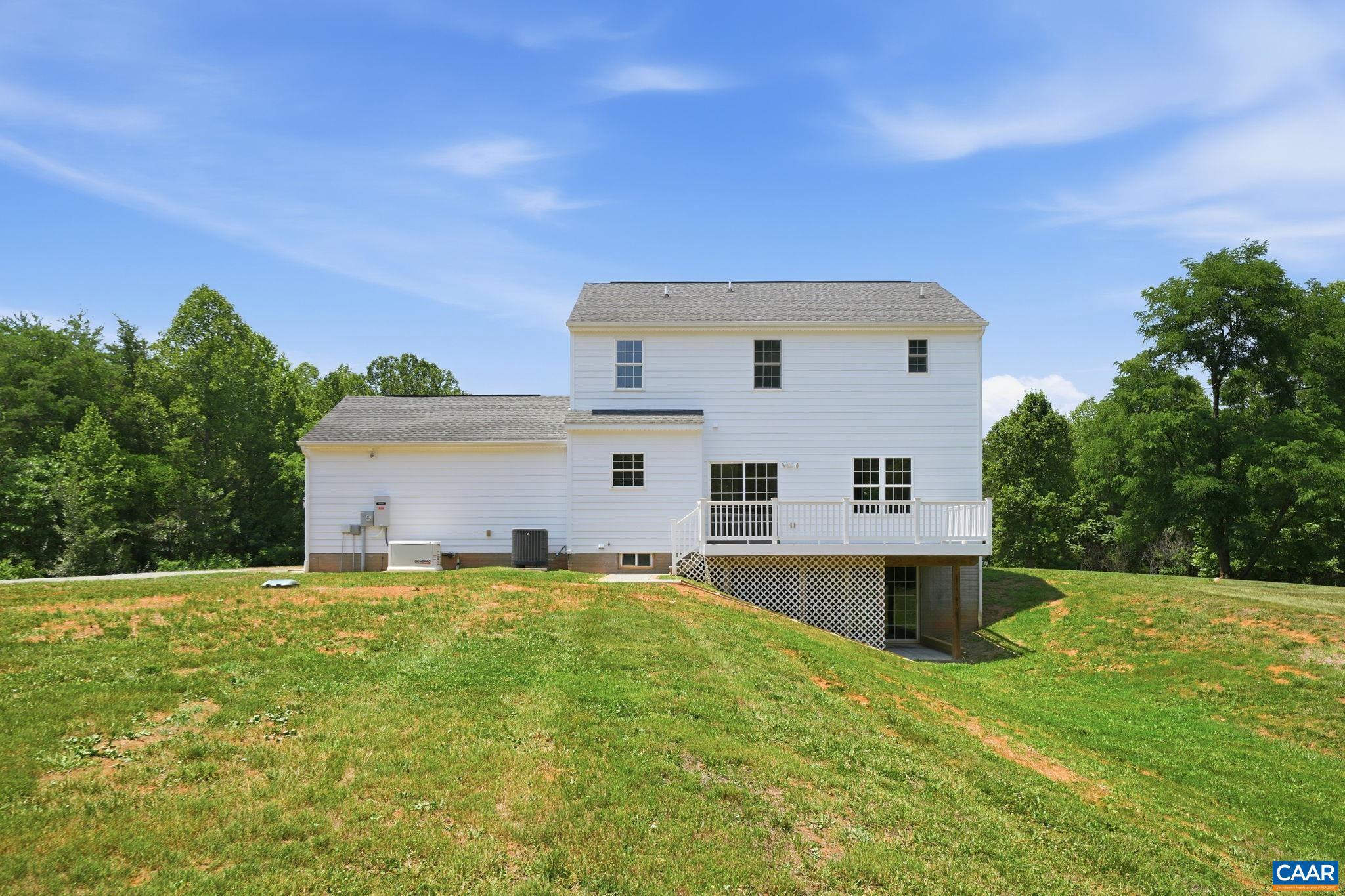 830 Raccoon Ridge Scottsville, VA 24590 - Photo 2 of 30 Gallery Image 2