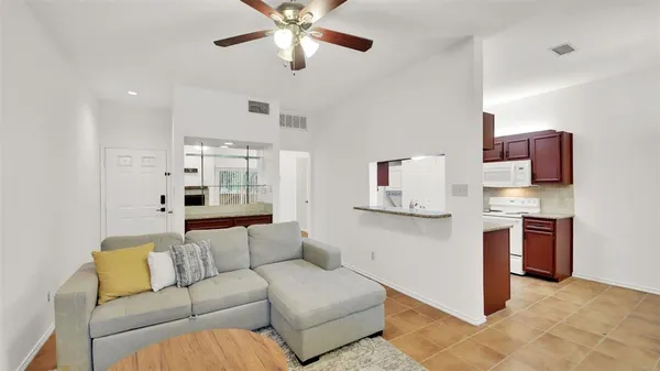 $1,200 | 9100 Mountain Ridge Drive, Unit 102, Austin, TX 78759