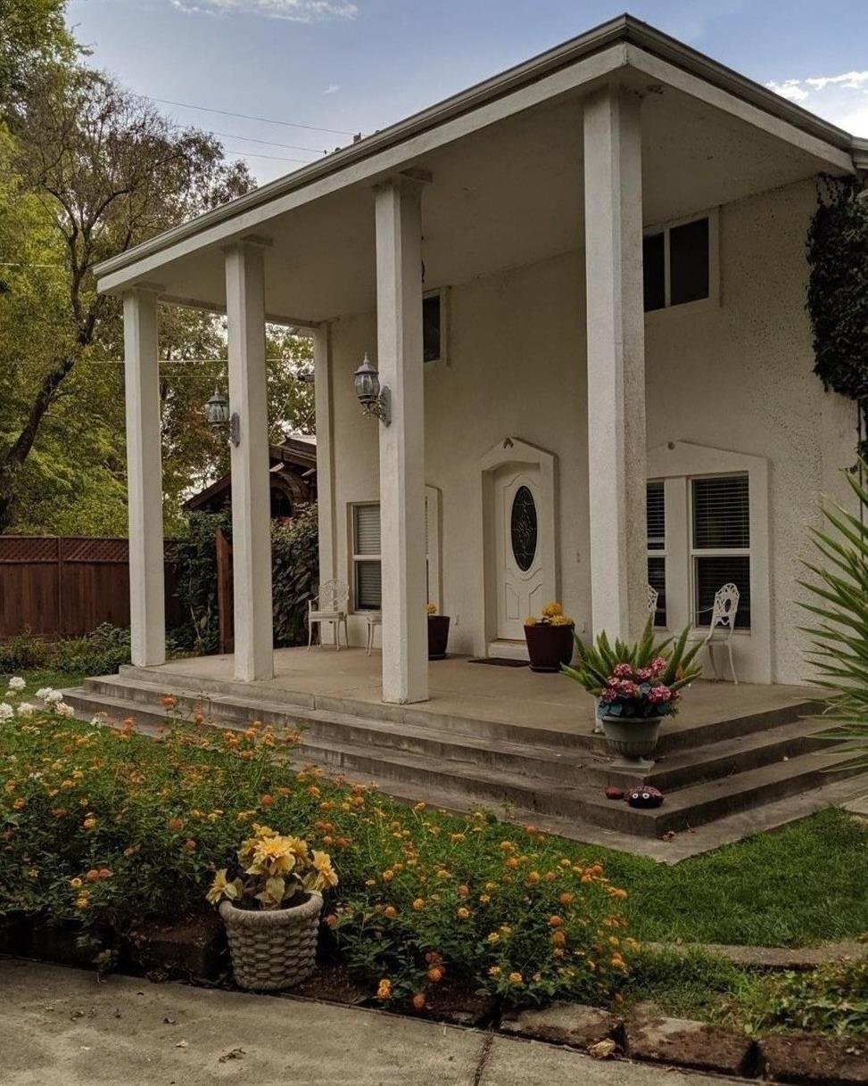 6444 Sylvan Road Citrus Heights, CA 95610 - Photo 2 of 18 Gallery Image 2