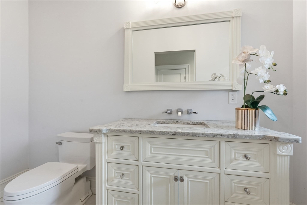 92 Masterson Road Whately, MA 01093 - Photo 11 of 42