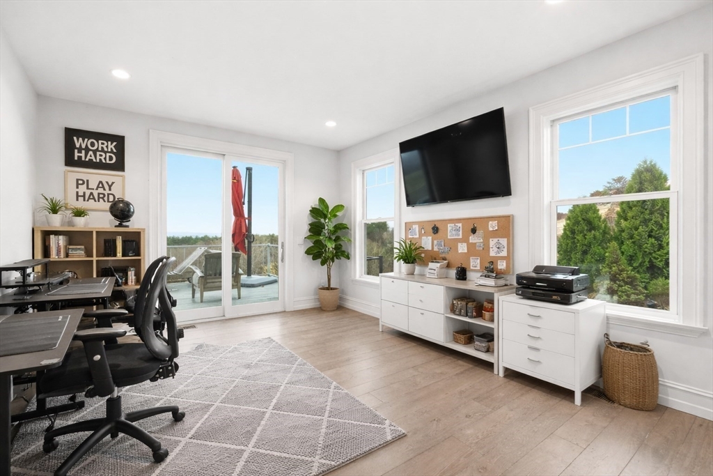 92 Masterson Road Whately, MA 01093 - Photo 15 of 42