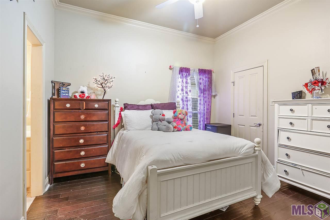 8543 Grand View Drive Baton Rouge, LA 70809 - Photo 15 of 18 Additional Bedroom