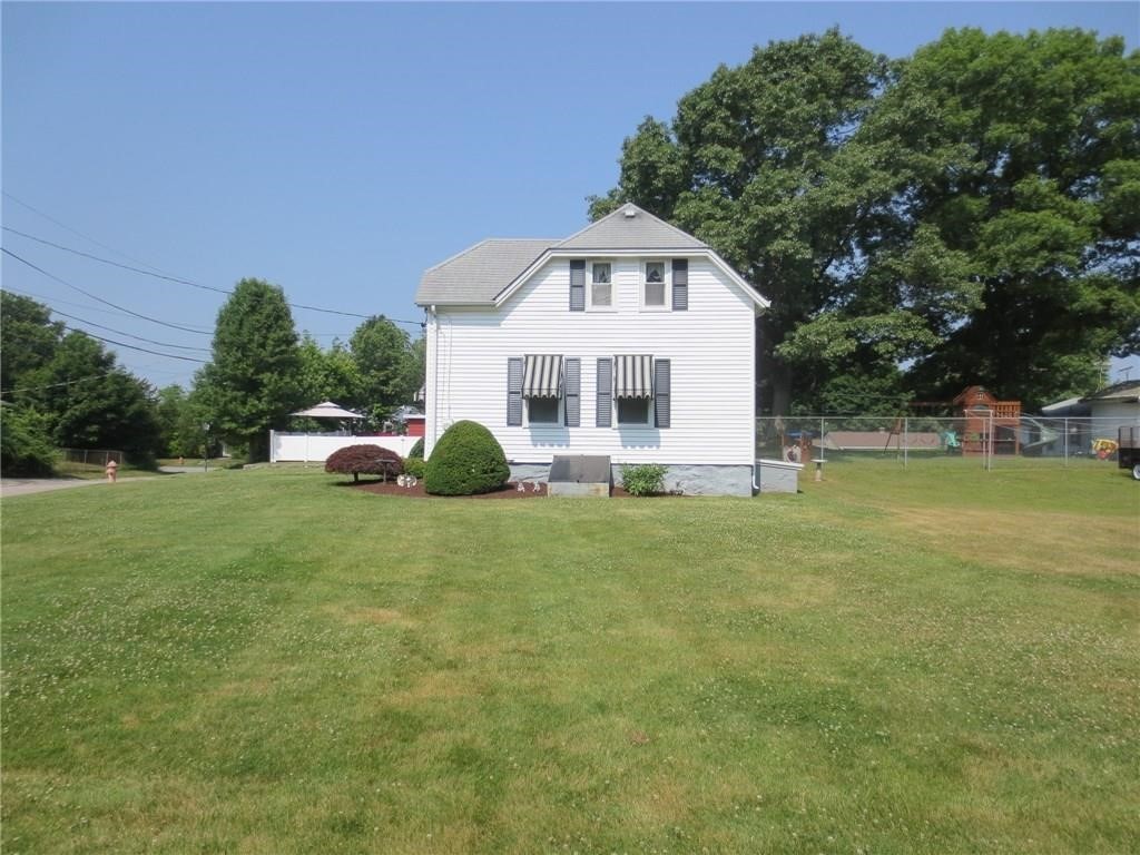 24 All Saints Street Woonsocket, RI 02895 - Photo 6 of 19 Gallery Image 6