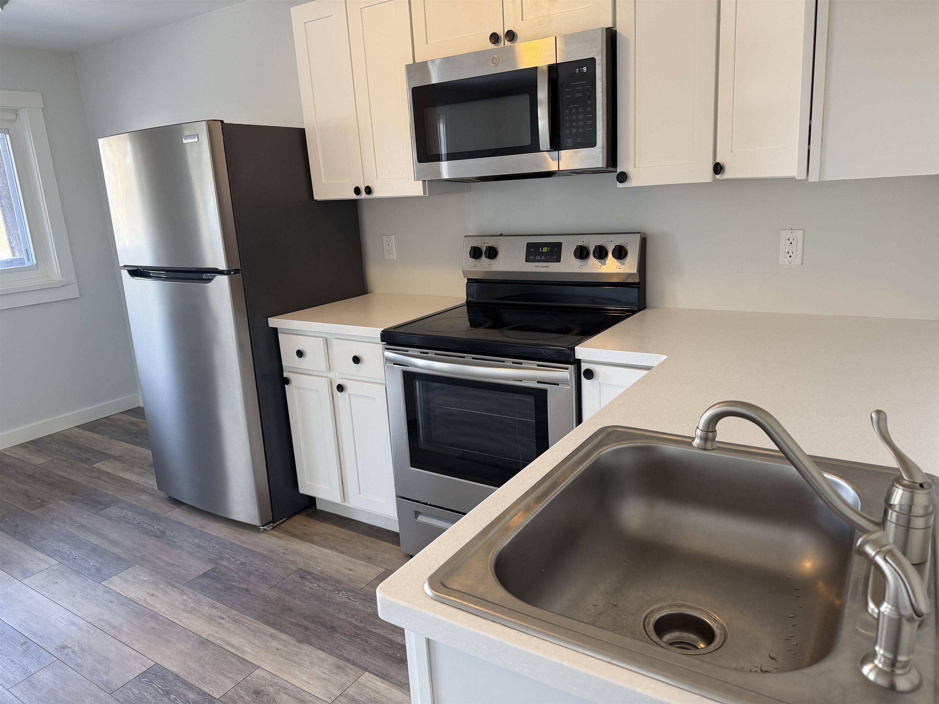 473 Maple Street, Unit 3 Stowe, VT 05672 - Photo 3 of 10