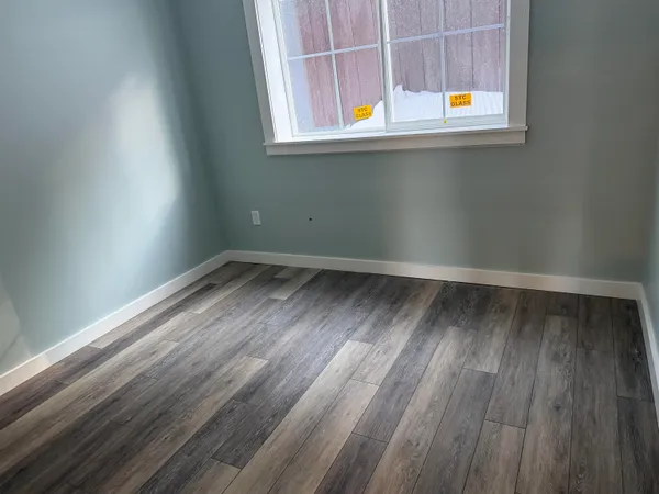 $2,500 | 473 Maple Street, Unit 3, Stowe, VT 05672