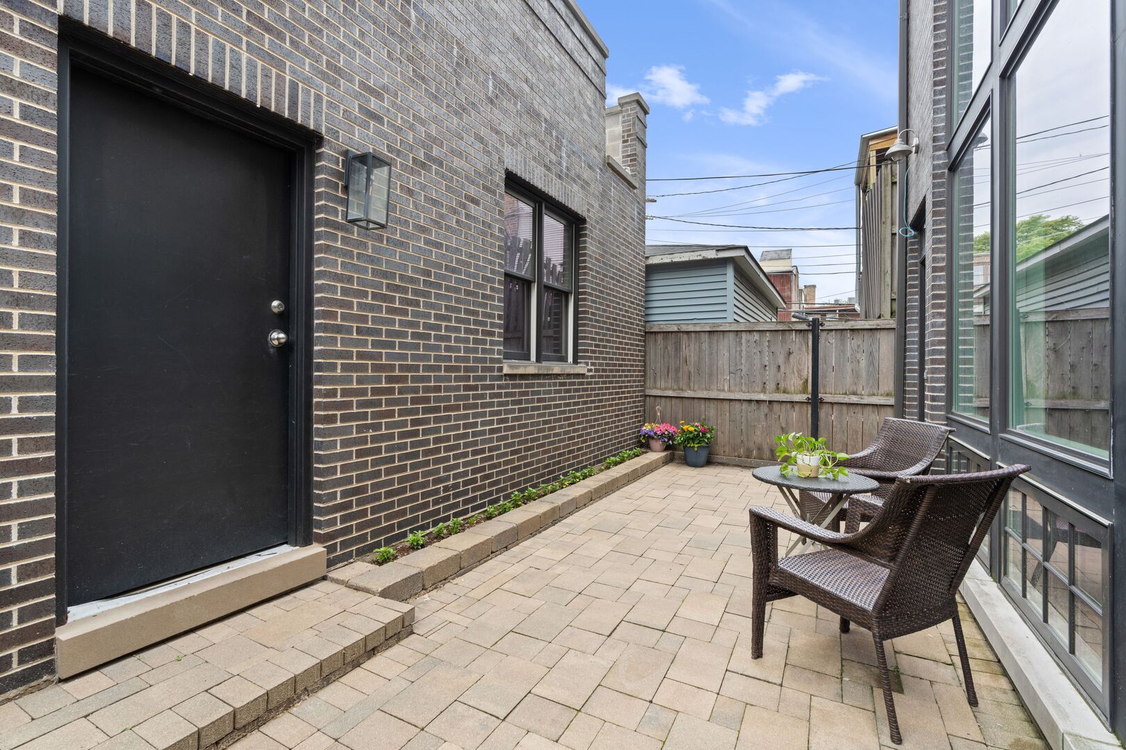 1306 West Byron Street Chicago, IL 60613 - Photo 15 of 43