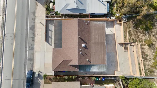 $3,550 | 465 Meadowbrook Drive, San Diego, CA 92114