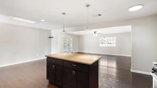 $3,550 | 465 Meadowbrook Drive, San Diego, CA 92114