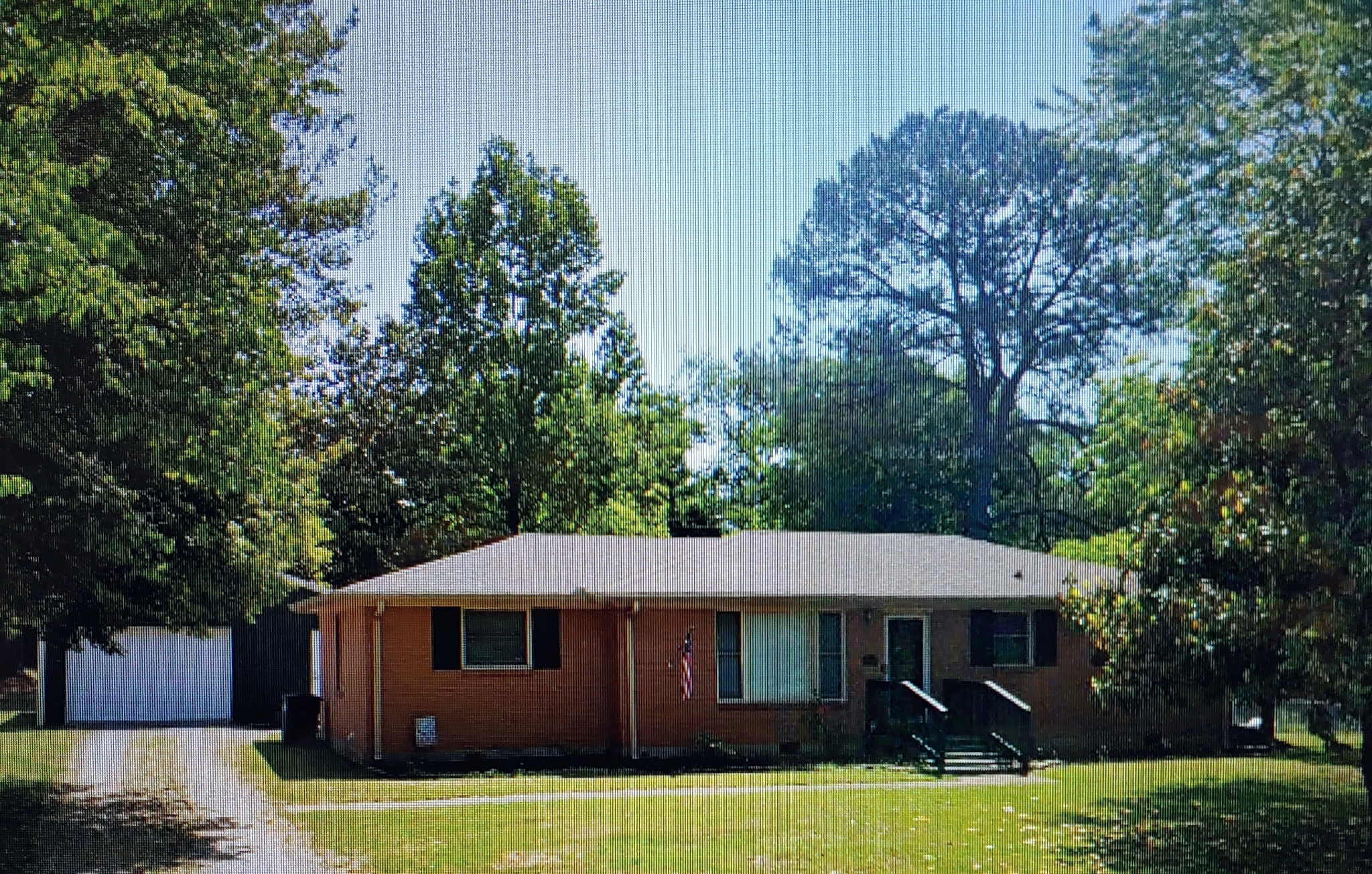 504 Wren Road Clarksville, TN 37040 - Photo 1 of 1 Gallery Image 1