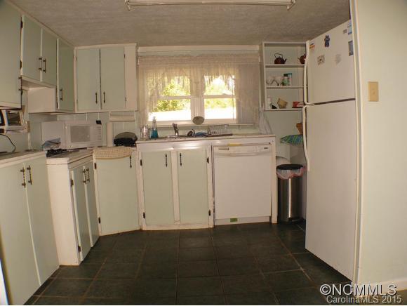 164 Highland Road Brevard, NC 28712 - Photo 5 of 17 Gallery Image 5