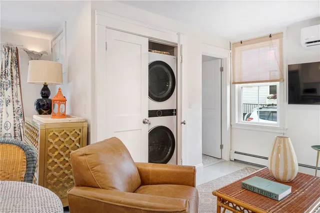 $1,950,000 | 604 Thames Street, Newport, RI 02840