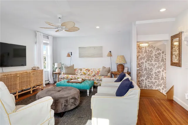 $1,950,000 | 604 Thames Street, Newport, RI 02840