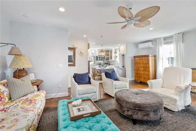 $1,950,000 | 604 Thames Street, Newport, RI 02840