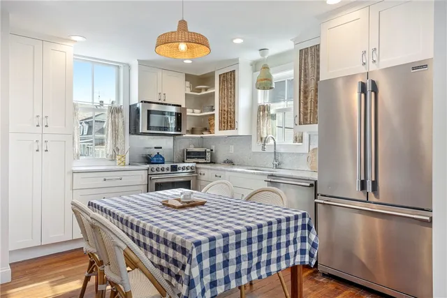 $1,950,000 | 604 Thames Street, Newport, RI 02840