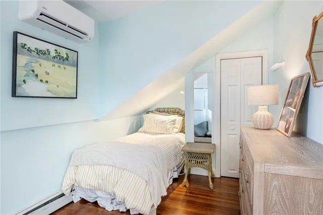 $1,950,000 | 604 Thames Street, Newport, RI 02840