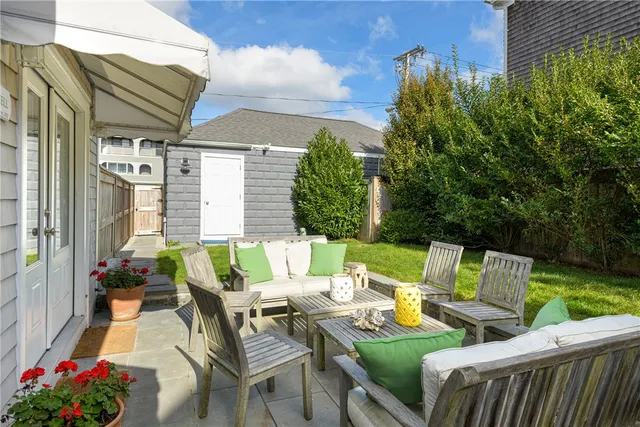 $1,950,000 | 604 Thames Street, Newport, RI 02840