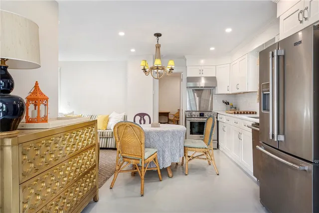 $1,950,000 | 604 Thames Street, Newport, RI 02840