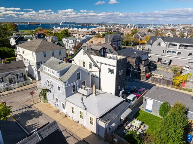 $1,950,000 | 604 Thames Street, Newport, RI 02840
