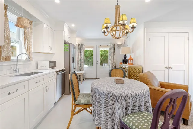 $1,950,000 | 604 Thames Street, Newport, RI 02840