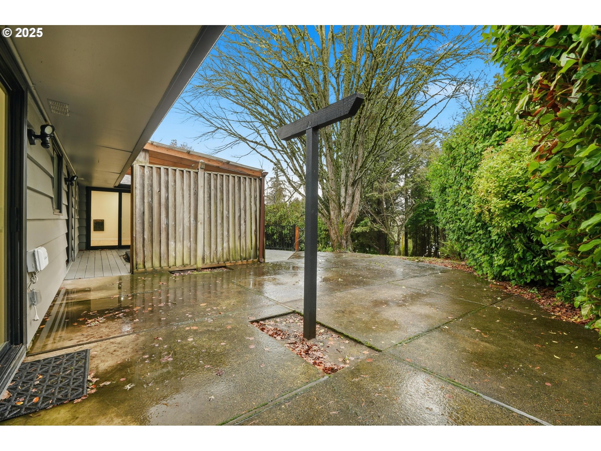 5555 Southwest Dover Court Portland, OR 97225 - Photo 36 of 38