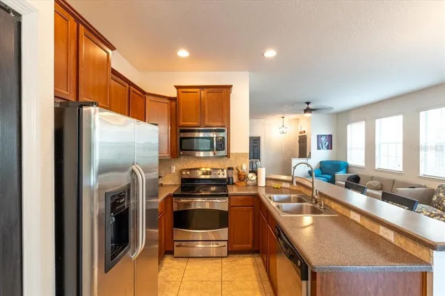 $284,900 | 9117 Moonlit Meadows Loop, Riverview, FL 33578