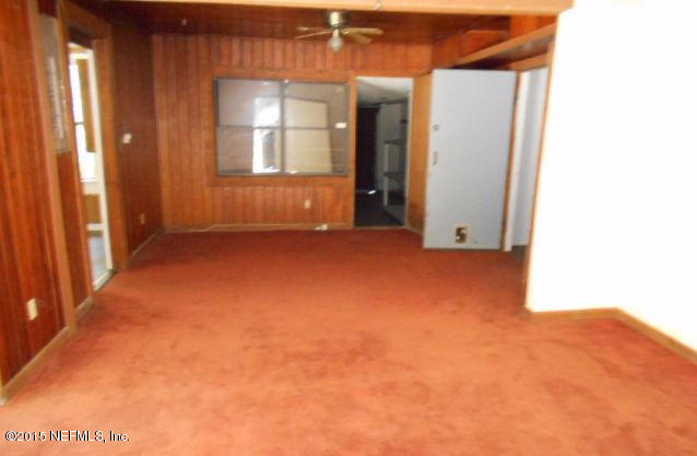 2905 Spring Park Road Jacksonville, FL 32207 - Photo 10 of 21 Den/recreation room