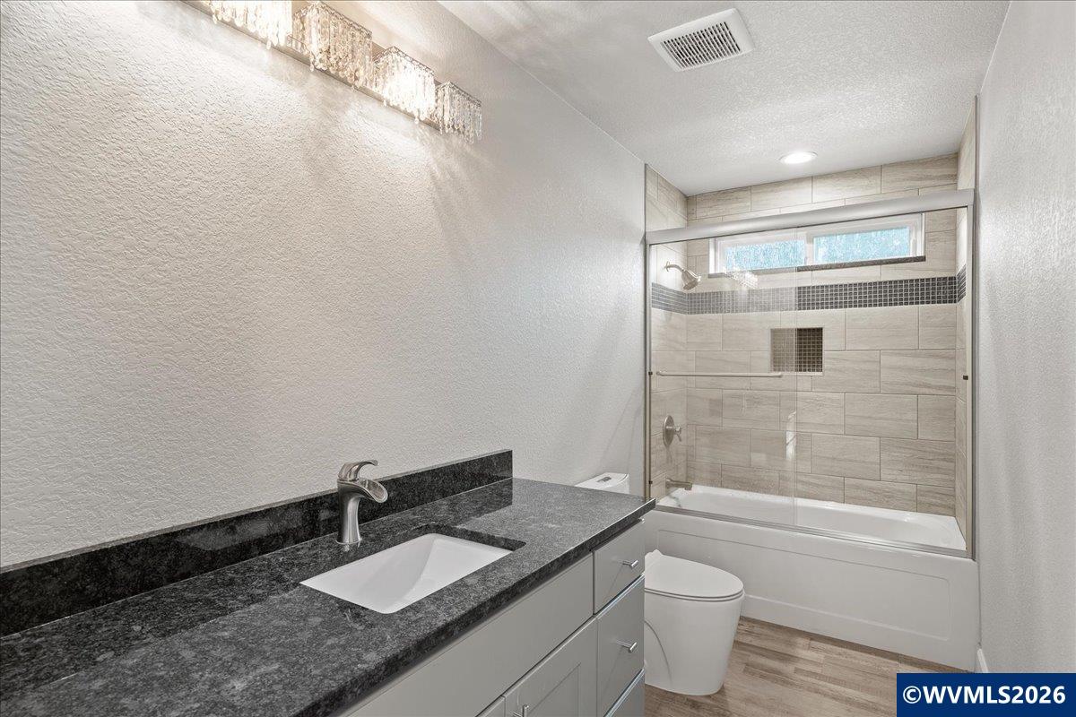 4098 Portland Road Northeast Salem, OR 97301 - Photo 37 of 44
