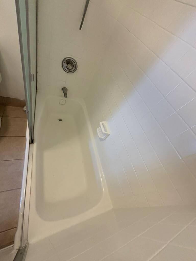 636 Northwest 13th Street, Unit 22 Boca Raton, FL 33486 - Photo 10 of 12 3e6588ec-a2f0-4eff-b710-9125e9ee6be7