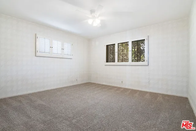 $9,800 | 180 North Highland Avenue, Los Angeles, CA 90036