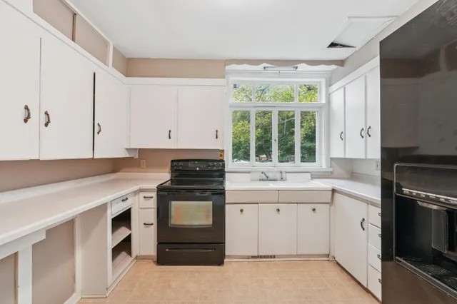 $288,888 | 102 North 4th Street, River Falls, WI 54022