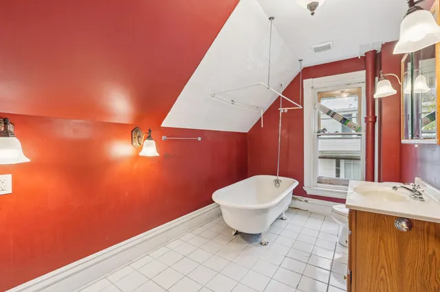 $288,888 | 102 North 4th Street, River Falls, WI 54022