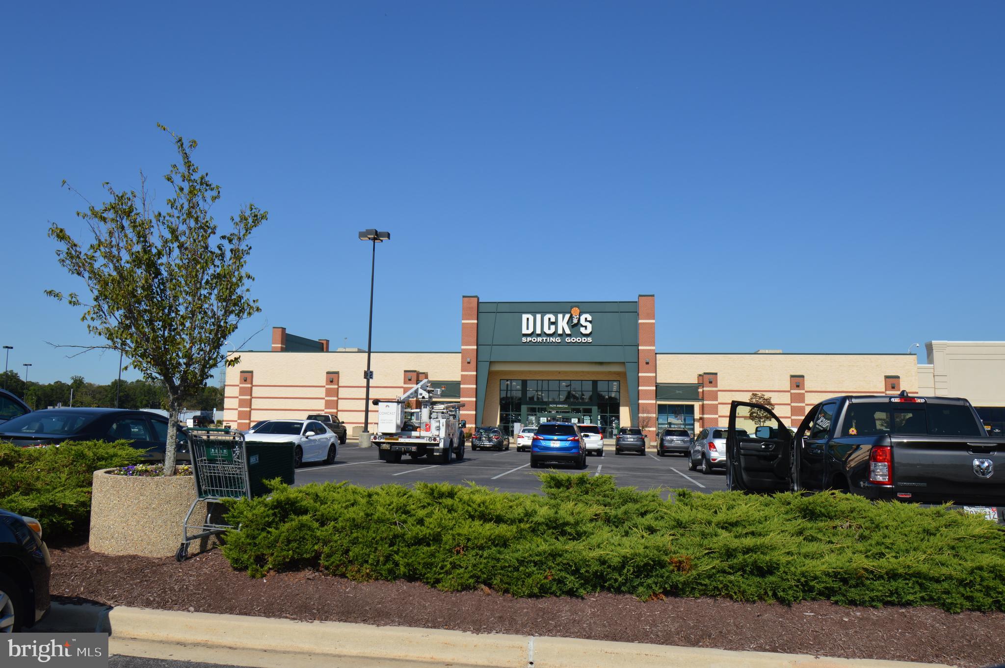1615 Riedel Road Crofton, MD 21114 - Photo 32 of 37 Local Retail