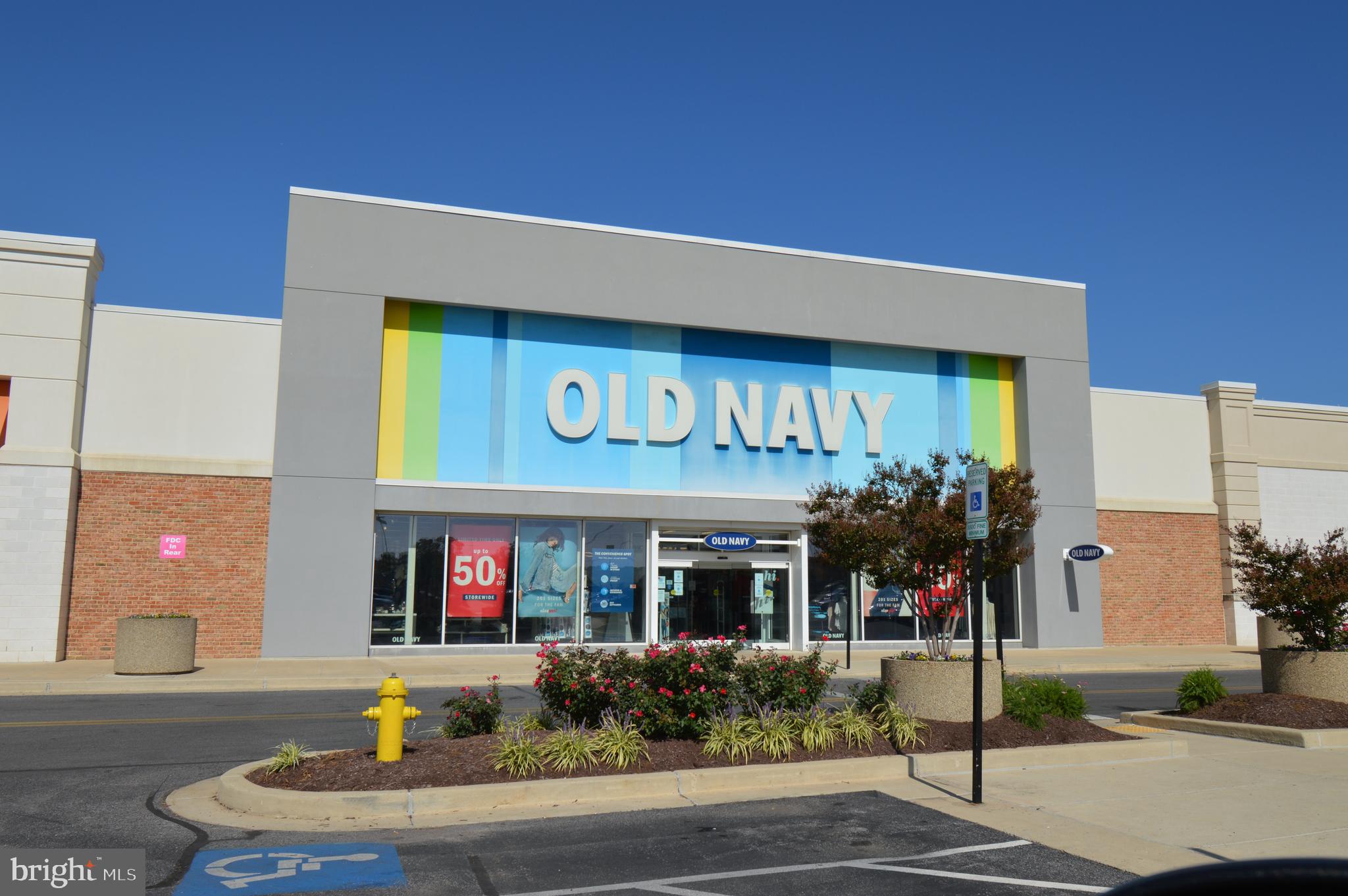 1615 Riedel Road Crofton, MD 21114 - Photo 33 of 37 Local retail